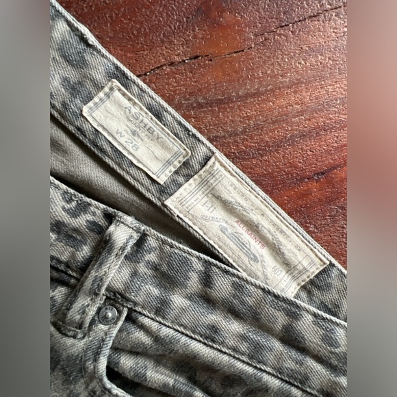 ALL SAINTS | Ashby Leopard Print Skinny Jeans (28) - Picture 4 of 10